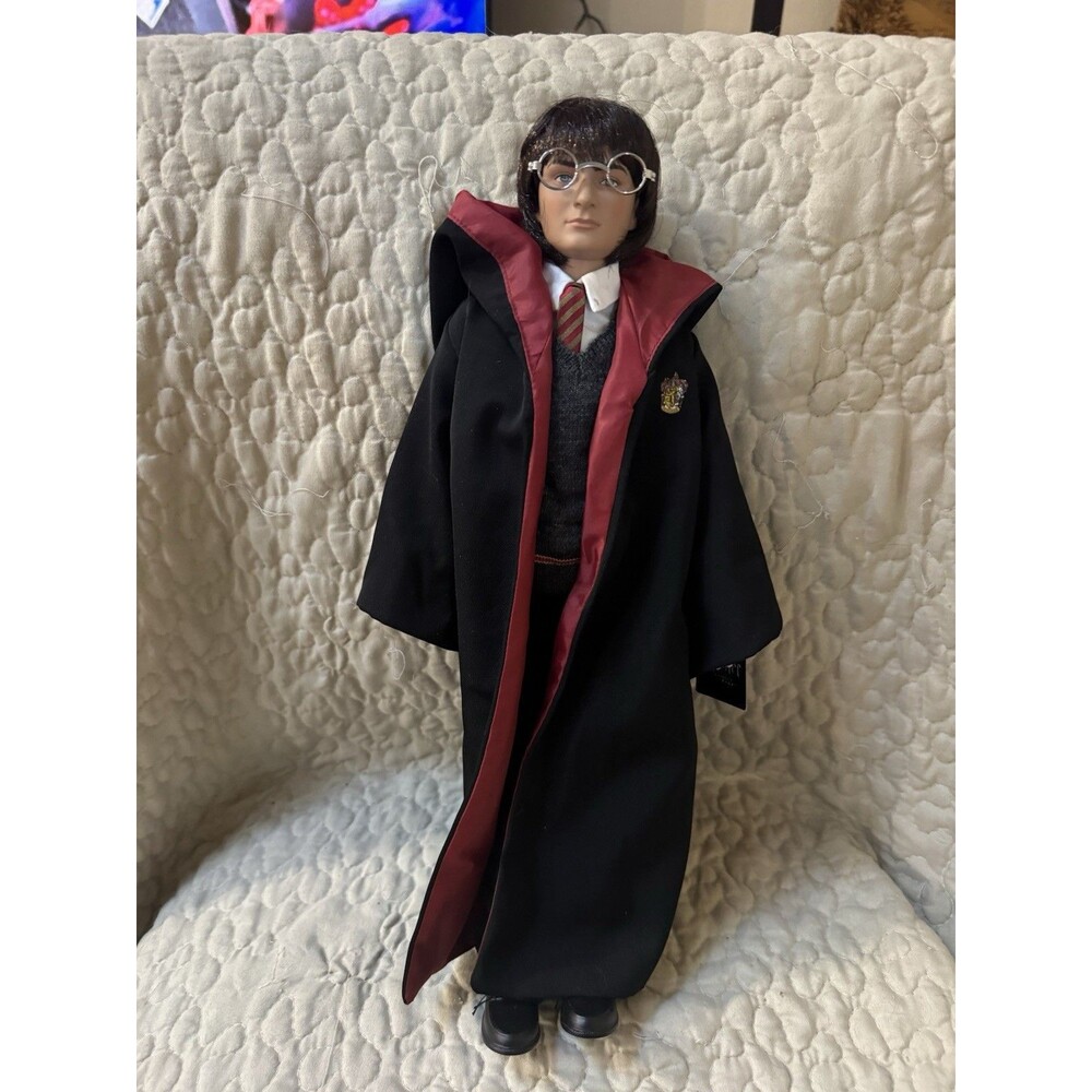 2005 Tonner Harry Potter at Hogwarts 17” Doll Gryffindor Robe Glasses Tag